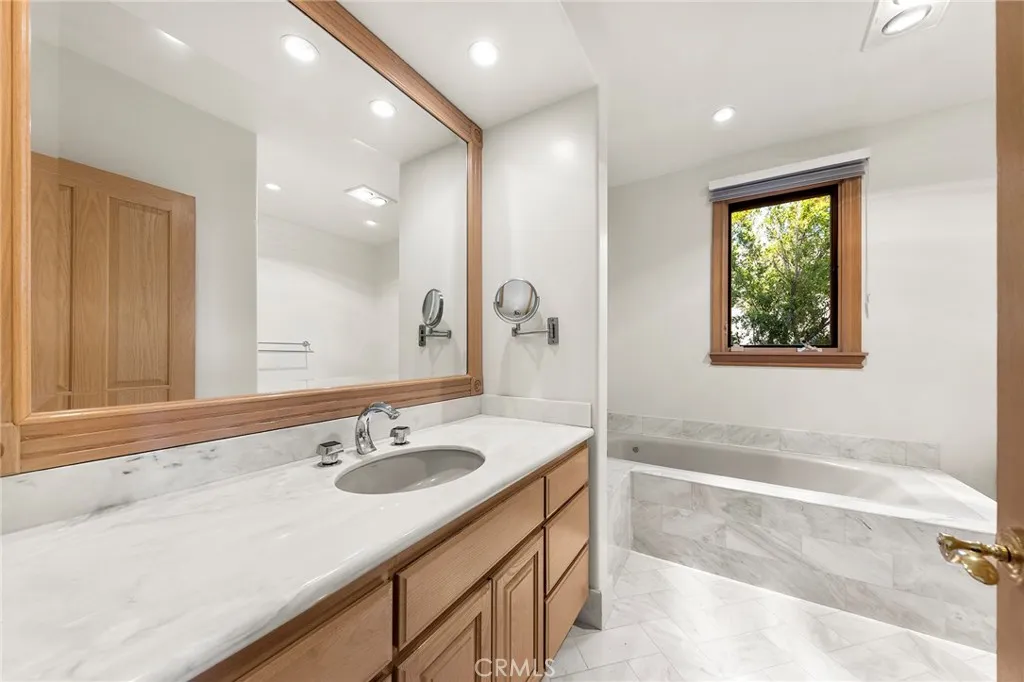 3277 Barhite Street, Pasadena, California 91107 home-pic-56